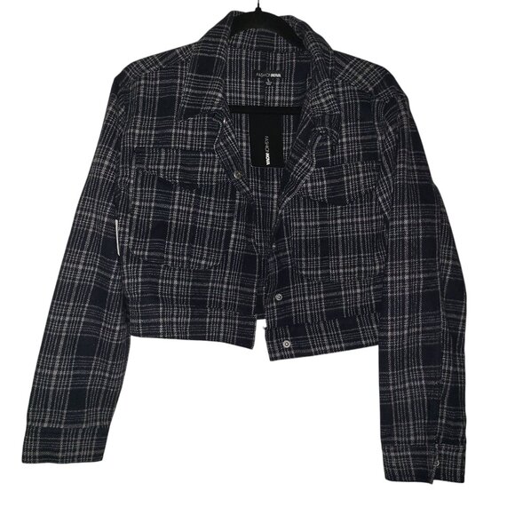FASHION NOVA | NEW Navy Blue Plaid Front Pockets Cropped Jacket - Picture 4 of 14